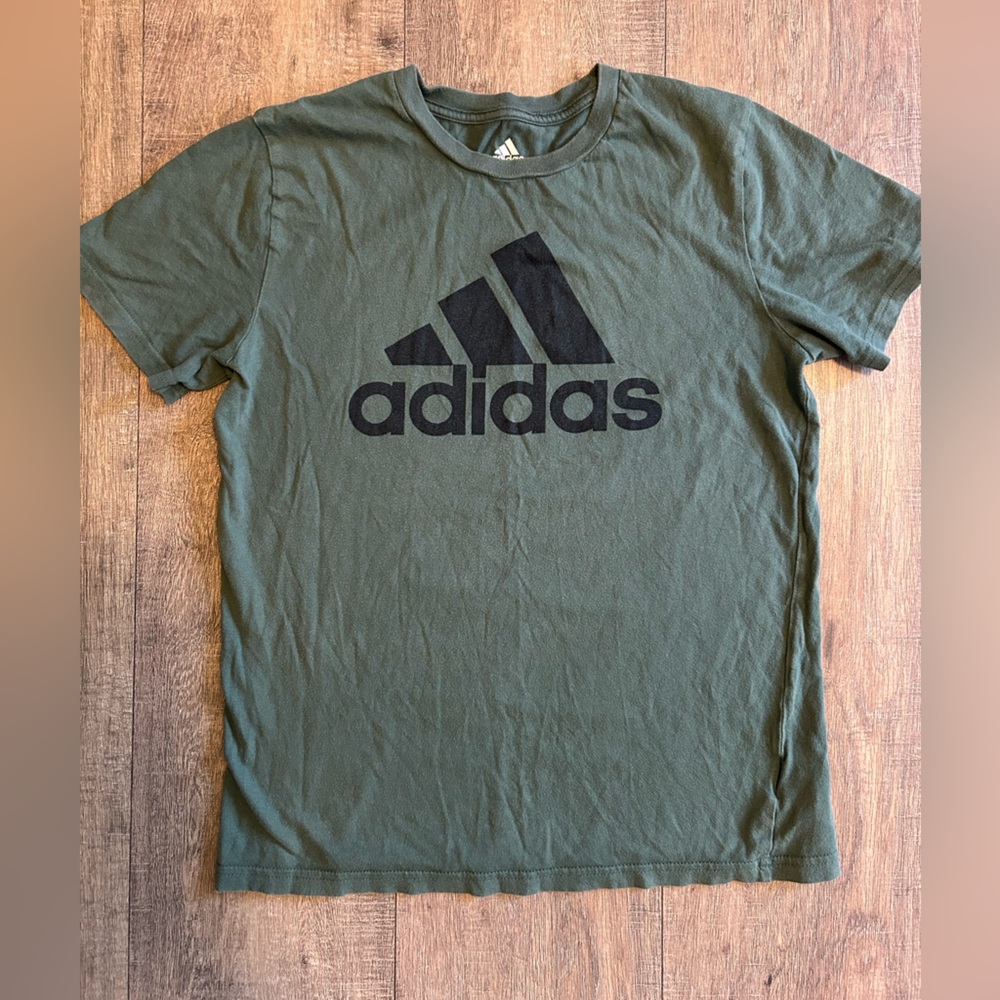 Boys adidas tshirt